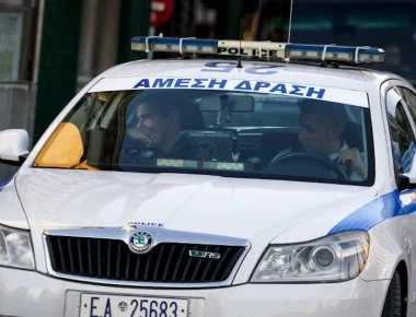 Βίντεο: Η «τρελή» πορεία περιπολικού - Μεταφέρει τραυματισμένο παιδί